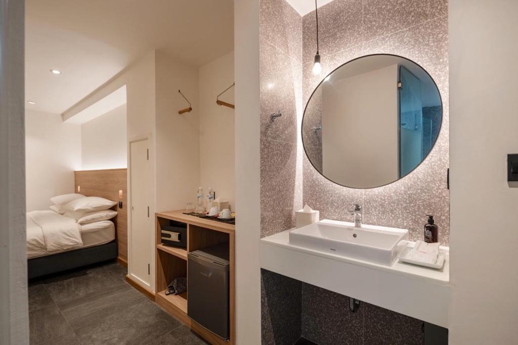 Zen Master Hotel Bangkok Dış mekan fotoğraf